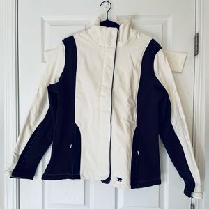 EUC | Predator | Women’s Tri-Tone Hooded Softshell Jacket